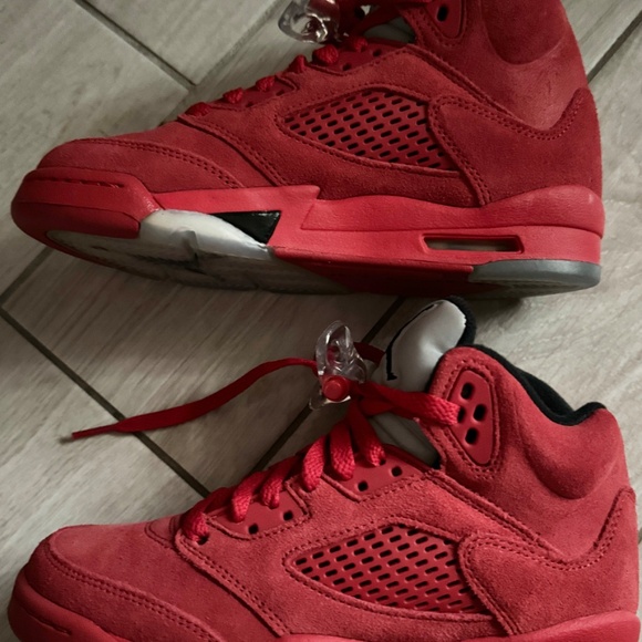 BRAND NEW AIR Jordan Retro 5 "Red Suede" SZE 4Y - Picture 4 of 8